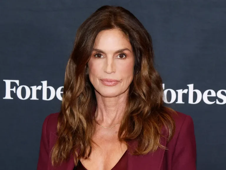 cindy crawford net worth